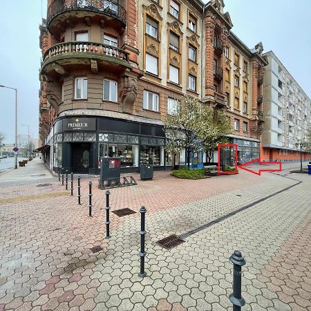 Broadway Apartments B1 Debrecen Esterno foto