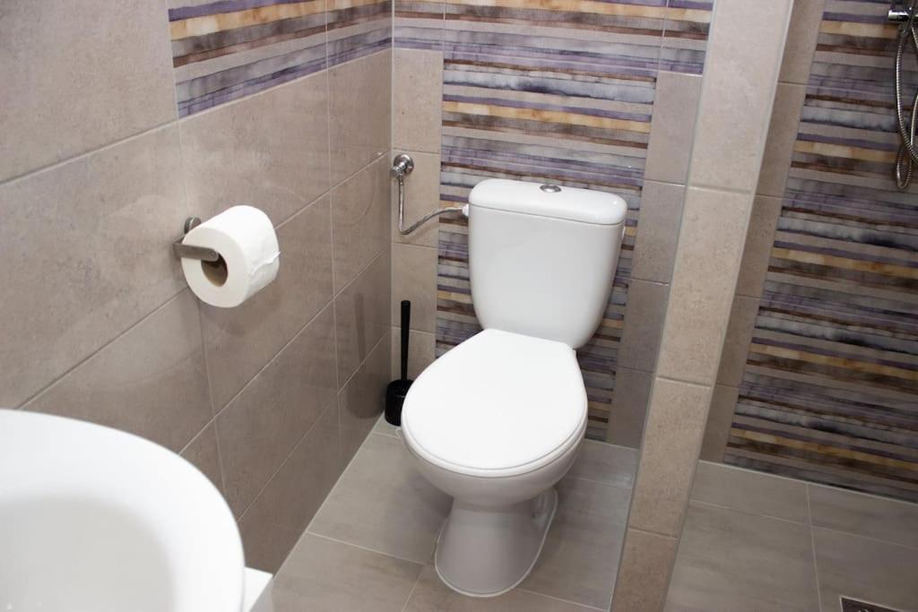 Broadway Apartments B1 Debrecen Esterno foto